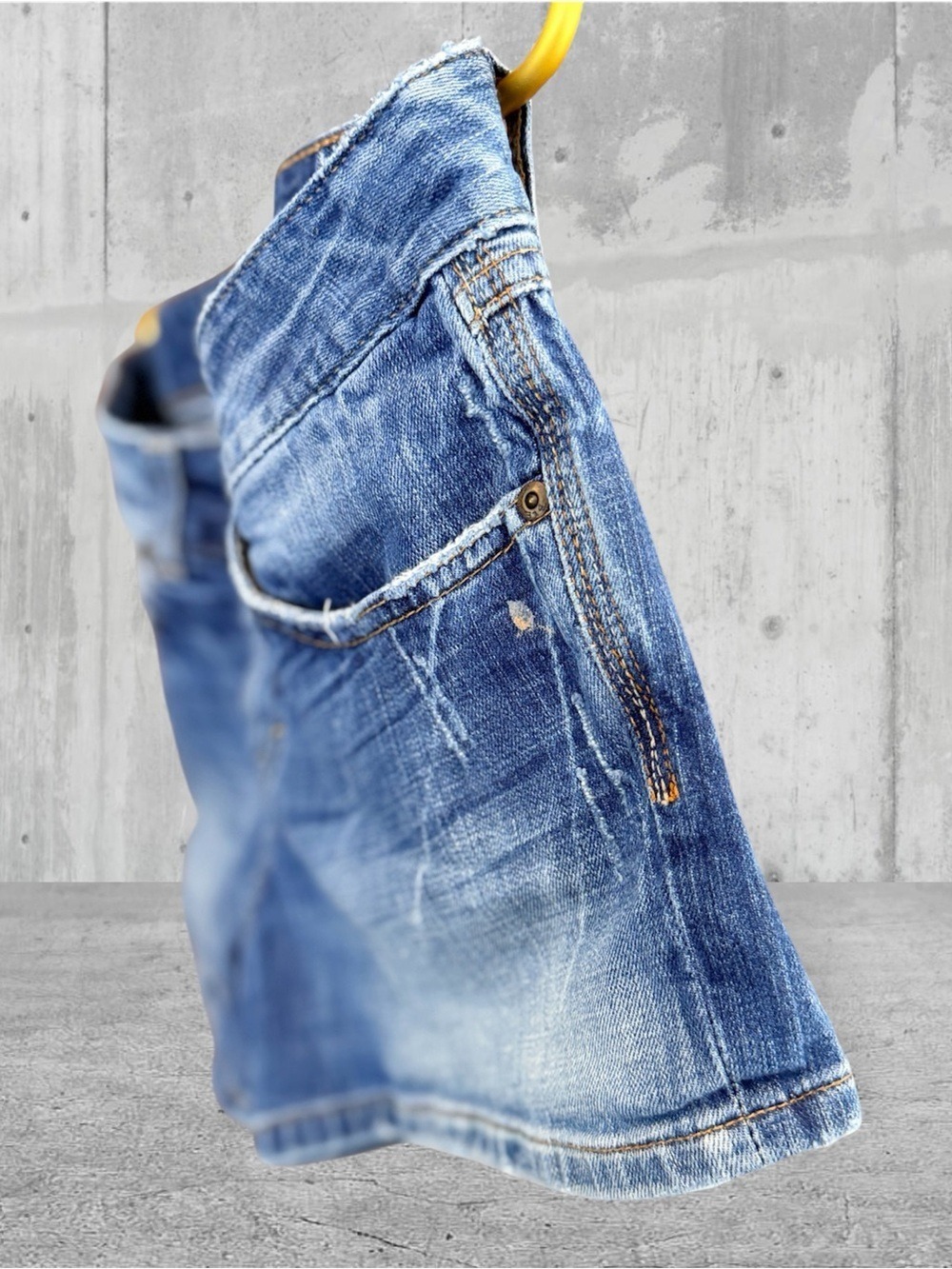 BKE Faded Out Women’s Denim Shorts Size 30 - Picture 4 of 12